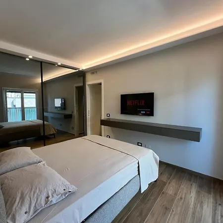 شقة Corin's House نيتّونو